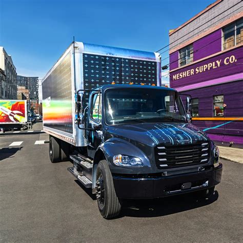 freightliner electric box truck|electric outlet freightliner.